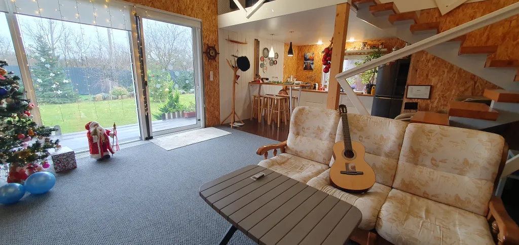 Коттедж FLIGELMUZ (Загородный Музыкальный Флигель). — Северская