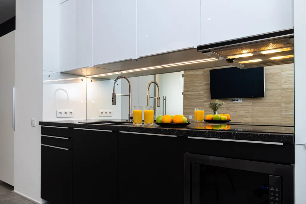 Современные дизайнерские апартаменты с потрясающим видом на горы