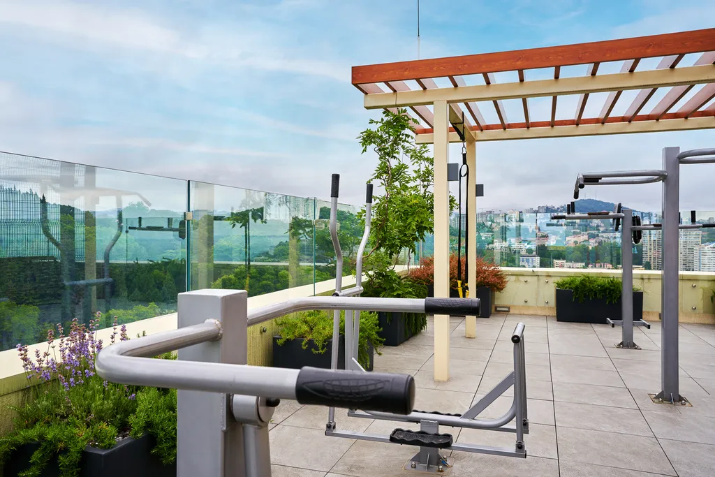 Метрополь ЛаМар (3-х комн люкс) апартаменты с балконом и бассейном на