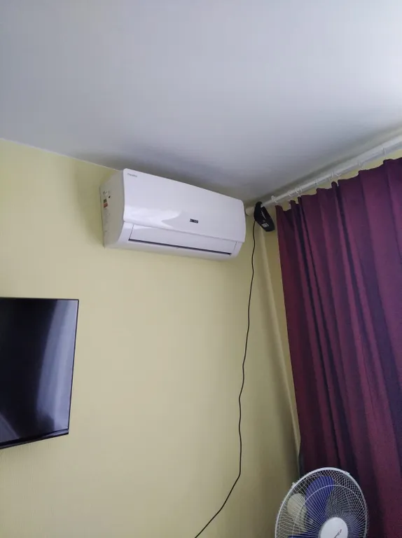 У акварарка с кондиционером