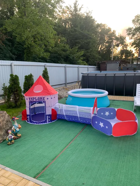 Дом с русской баней, банным чаном, бассейном