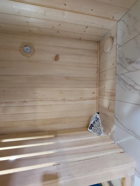 Дом на берегу залива