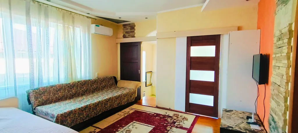 Коттедж Апартамент в курортной зоне с видом на горы — Горячий Ключ