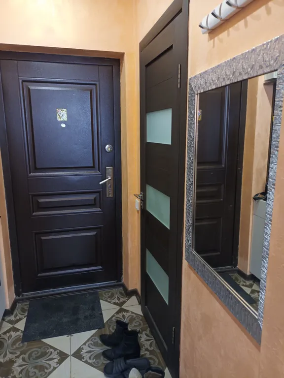 Уютная квартира в тихом районе,  ухоженная клубная территория