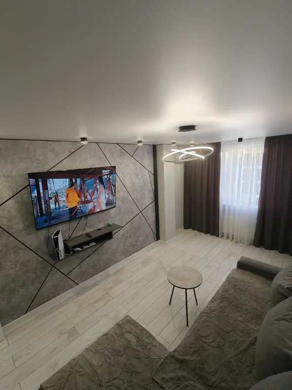 Квартира Квартира двухкомнатная большая — Мирное