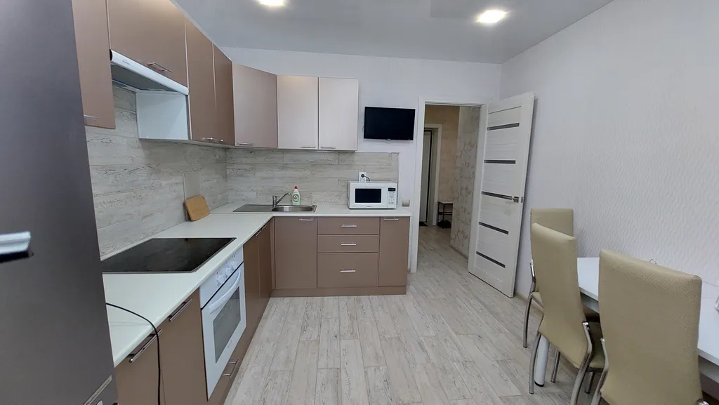 Уютная и чистая квартира с видом на Волгу