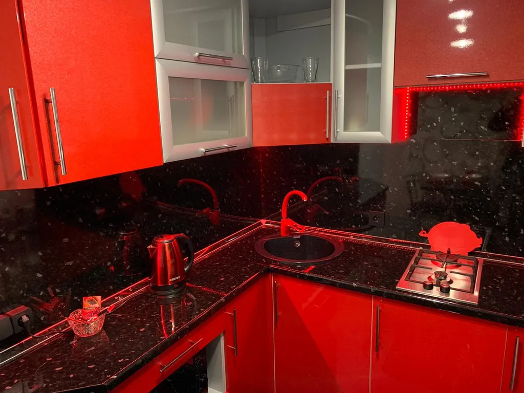 Квартира Квартира у парка, с удобным выездом на Санкт-Петербург и Москву — Великий Новгород