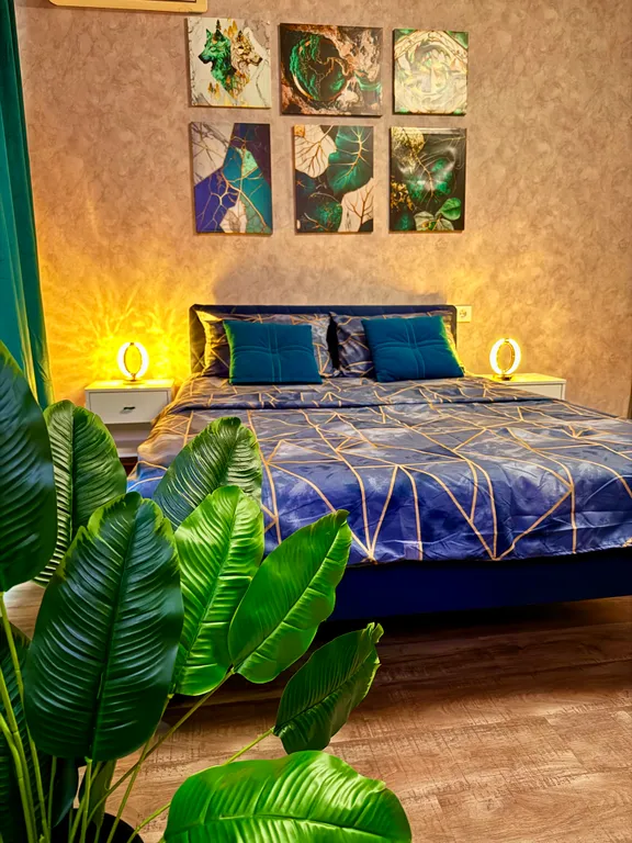 Квартира Апартаменты в центре, новостройка — аренда посуточно в Омск