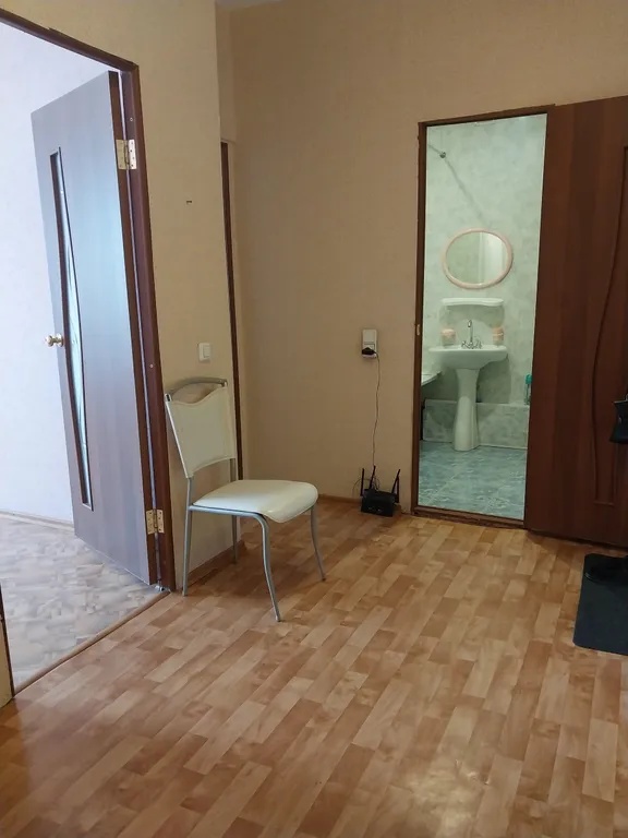 Комфортная евродвушка с двумя диванами в отдельных комнатах