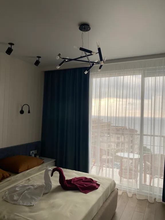 Студия с видом на море