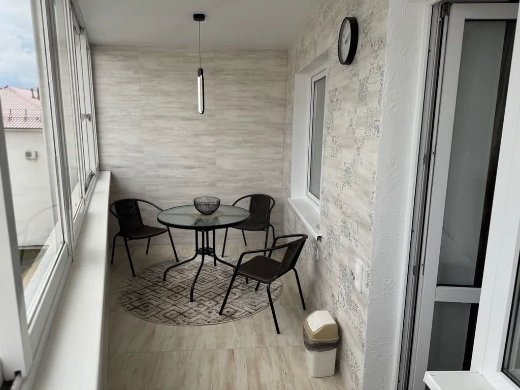 Уютная квартира, самый центр, шикарный вид из супер балкона