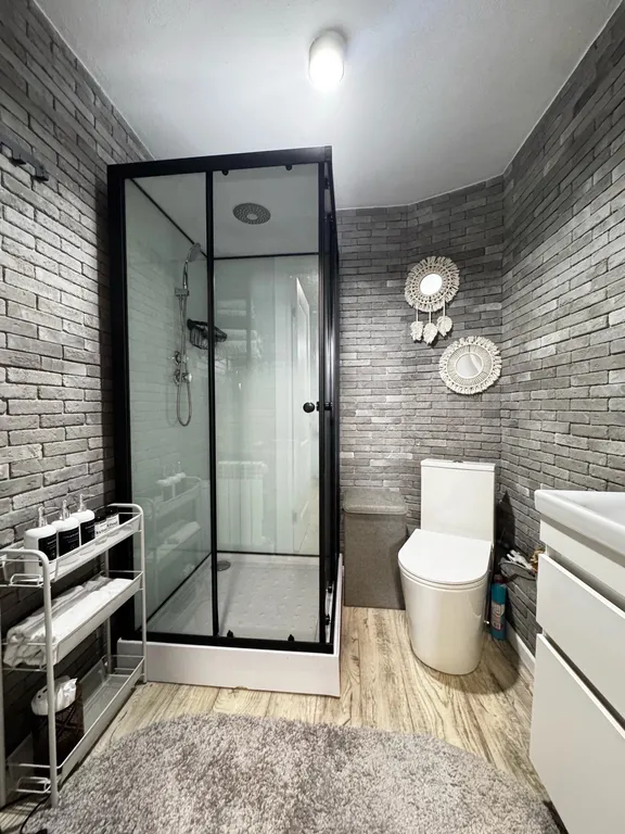 Дом класса люкс на реке Линда