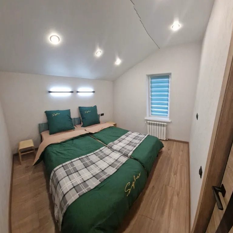 Коттедж Лесной