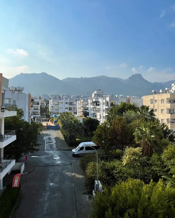 Комната в трёхкомнатной квартире