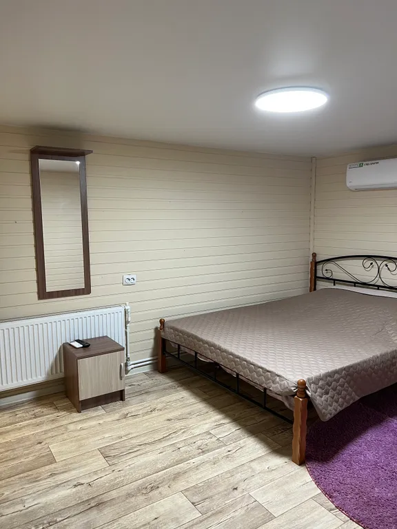 Квартира Квартира 3-местный номер на 3 этаже с мини-кухней и санузлом — Судак