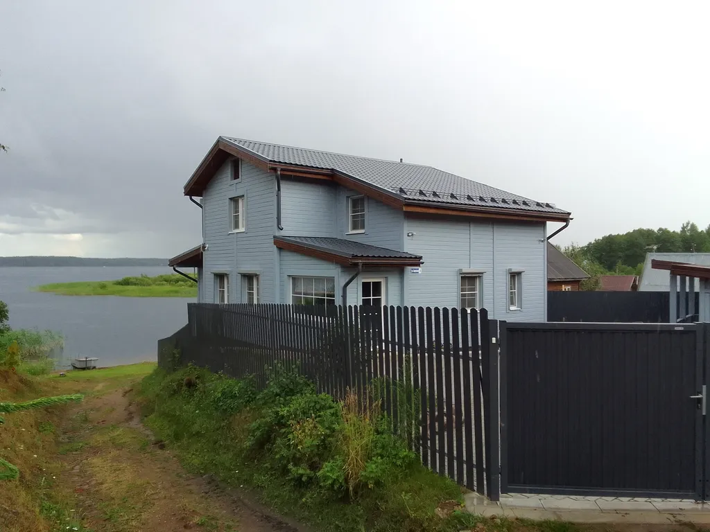 Коттедж Уютный дом на 8 человек с видом на озеро — аренда посуточно в Осташков (Селигер)