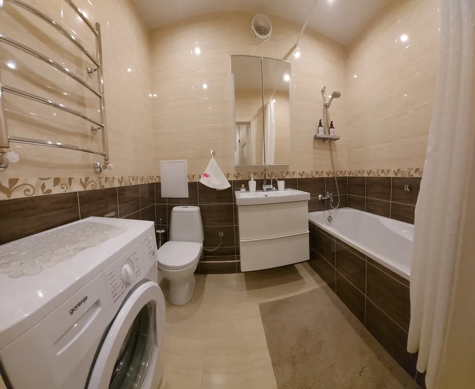 Уютная квартира в тихом районе, альпен парк 15 минут пешком до моря