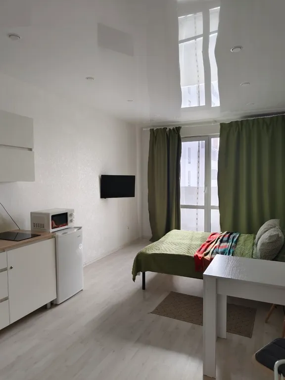 Светлая минималистичная студия в новом уютном районе ЮГ- 2