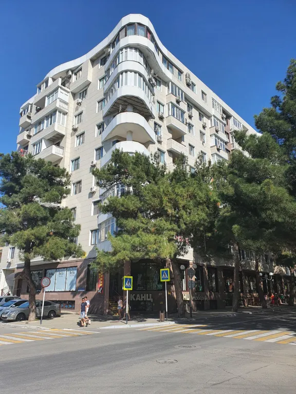 Центральный апартамент в старинной Анапе