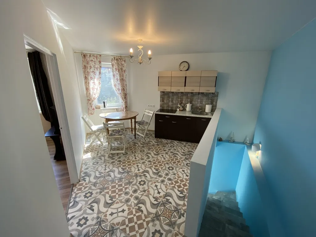 Отдельный дом с двором