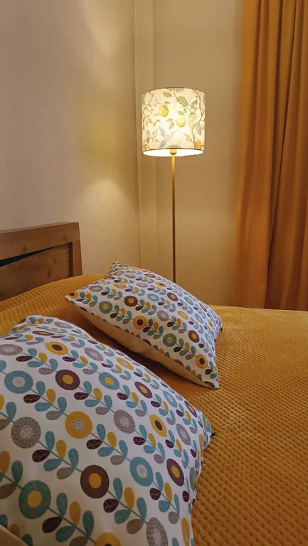 Квартира у озера с террасой