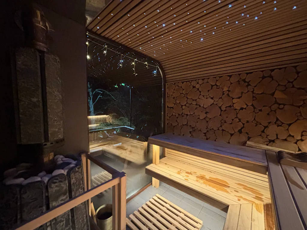 Квартира Квартира Дом у реки с видом на горы с баней и купелью — Горячий Ключ