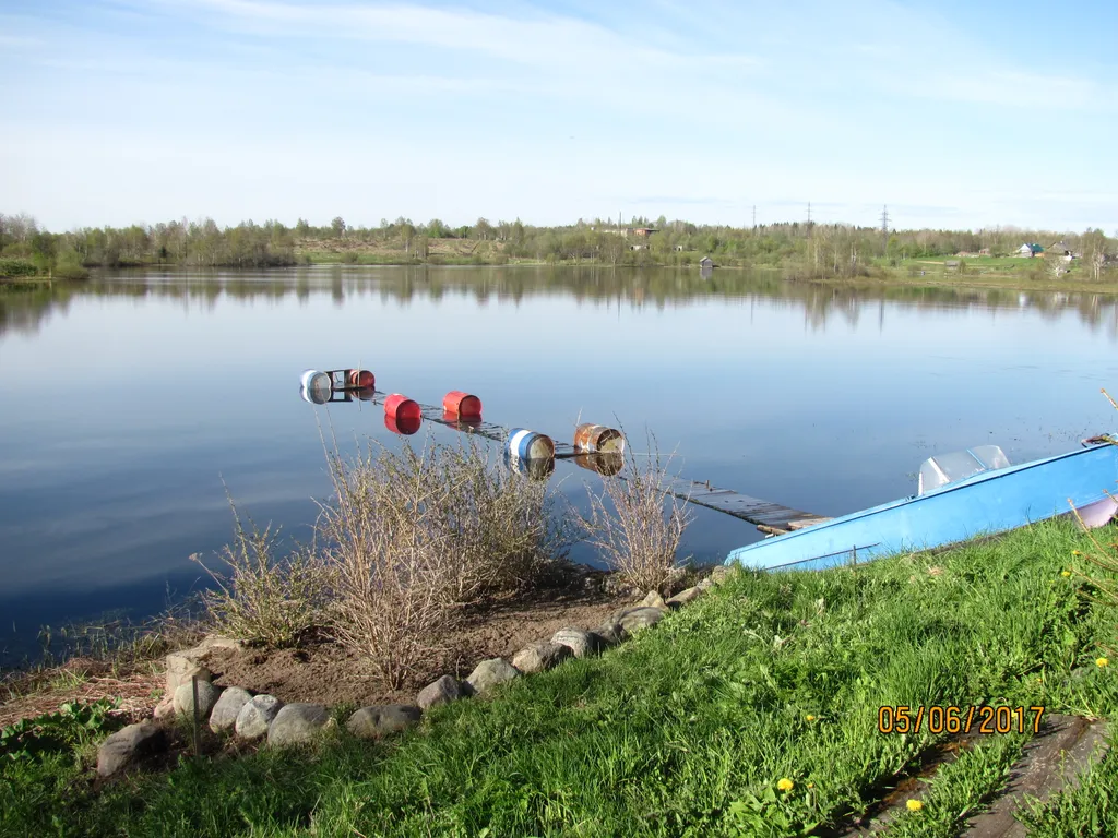 Домик у озера в Карелии