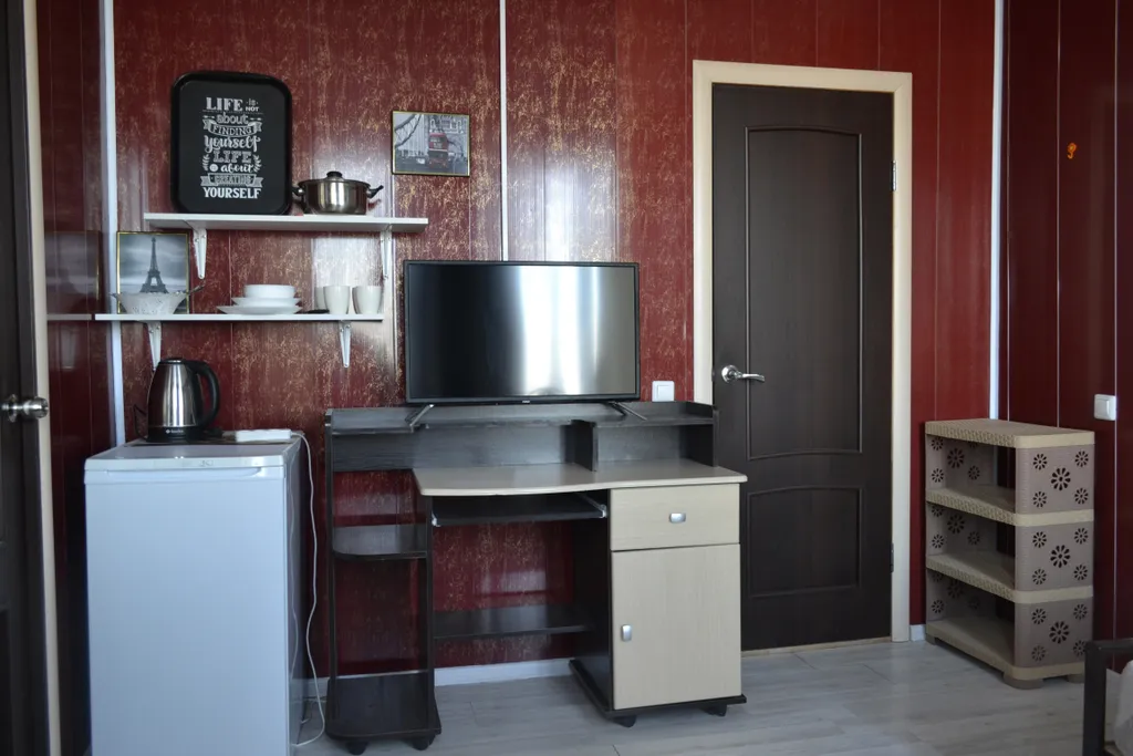 Квартира Квартира 4-х местный 2-х комнатный номер — Кучугуры