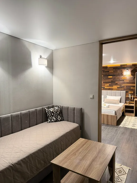 Дом с баней и бассейном