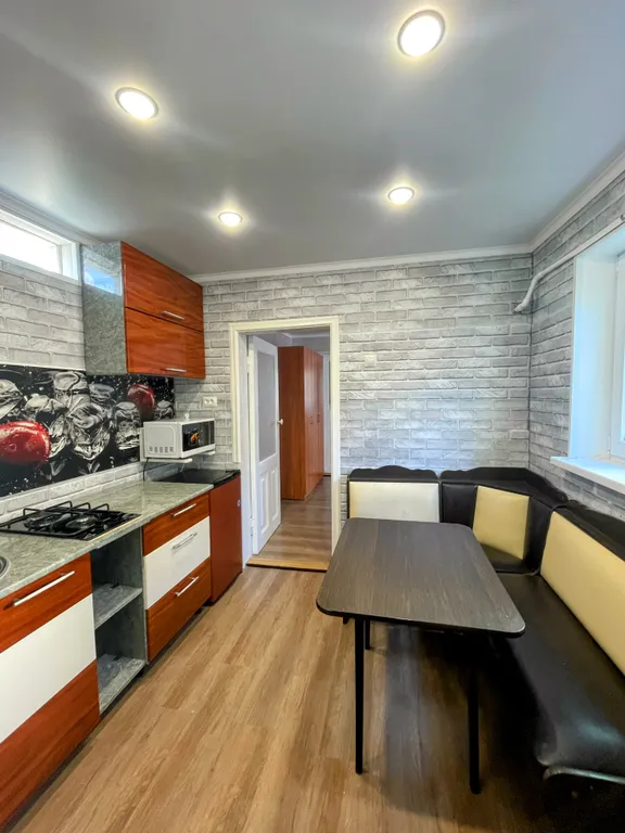 Коттедж Дом 2-комнатный в районе ж/д вокзала — Пятигорск