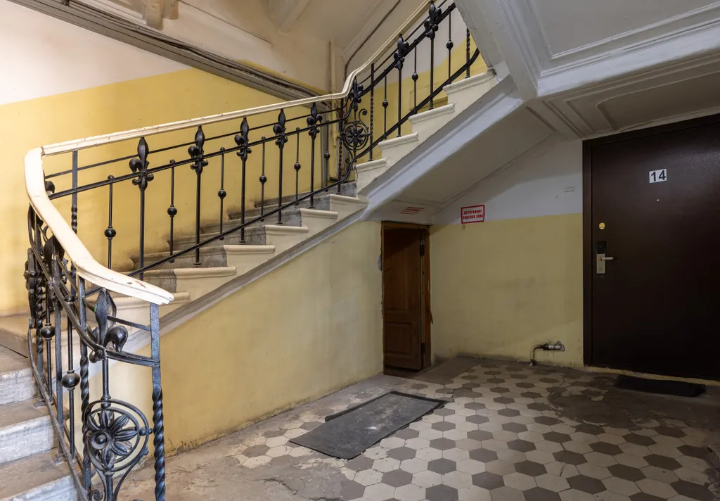 Квартира Квартира Видовая студия у Невы, развод мостов из окна — Санкт-Петербург