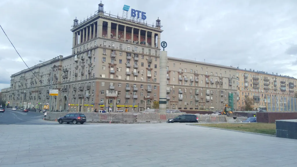 Квартира 3-комнатная Квартира — Москва