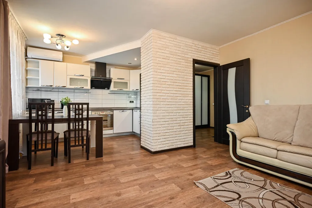 Квартира Уютные апартаменты с лоджией на 9 мая — Красноярск