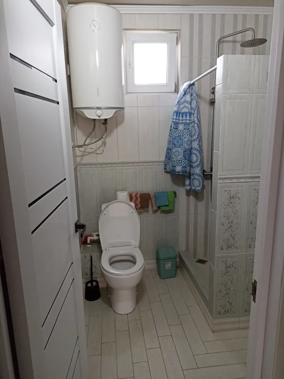 Коттедж на берегу Семёновской бухты (Азовское море)