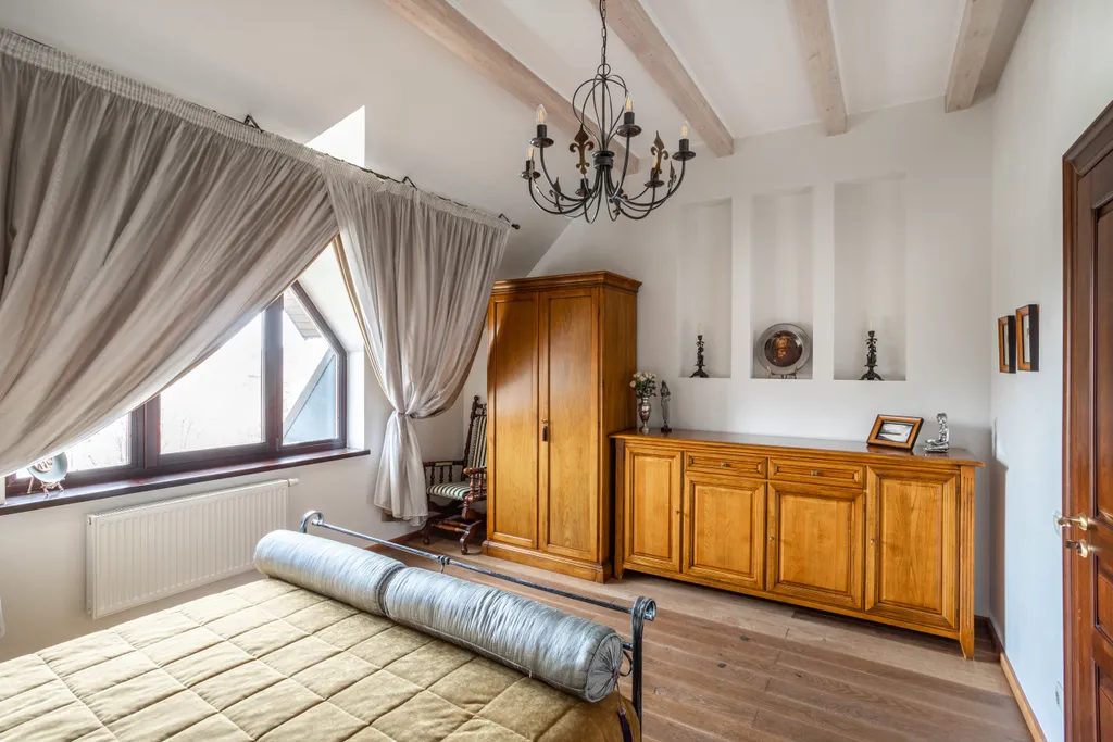 Трехкомнатная VIP квартира "Балтика" 
в центре|6 гостей , мансарда