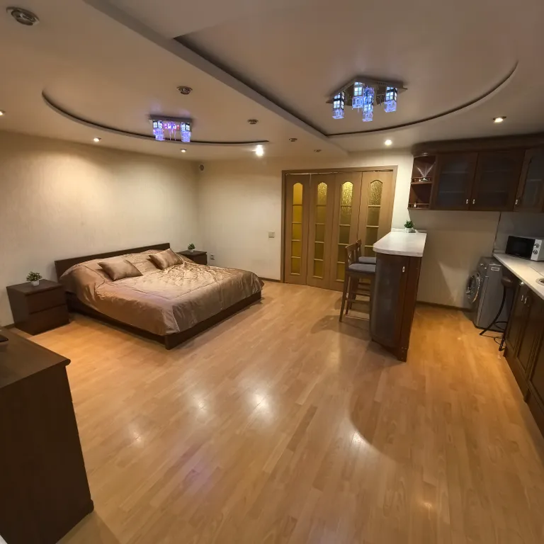 Большая, уютнaя кваpтирa студия