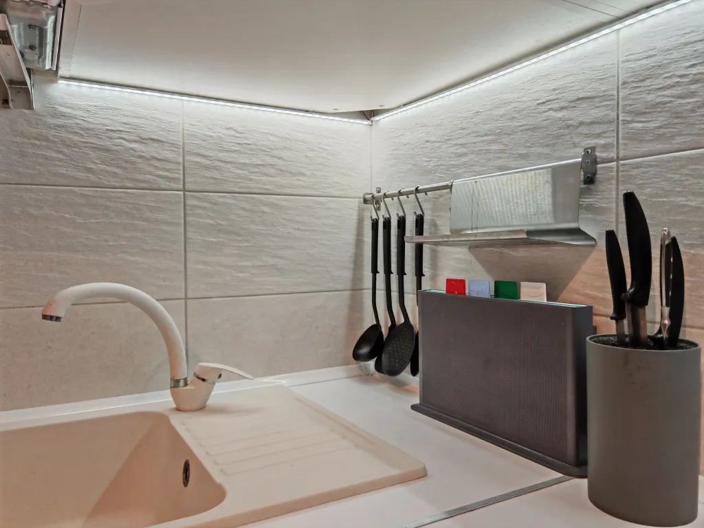 Уютная квартира-студия в центре горнолыжного курорта Красная поляна