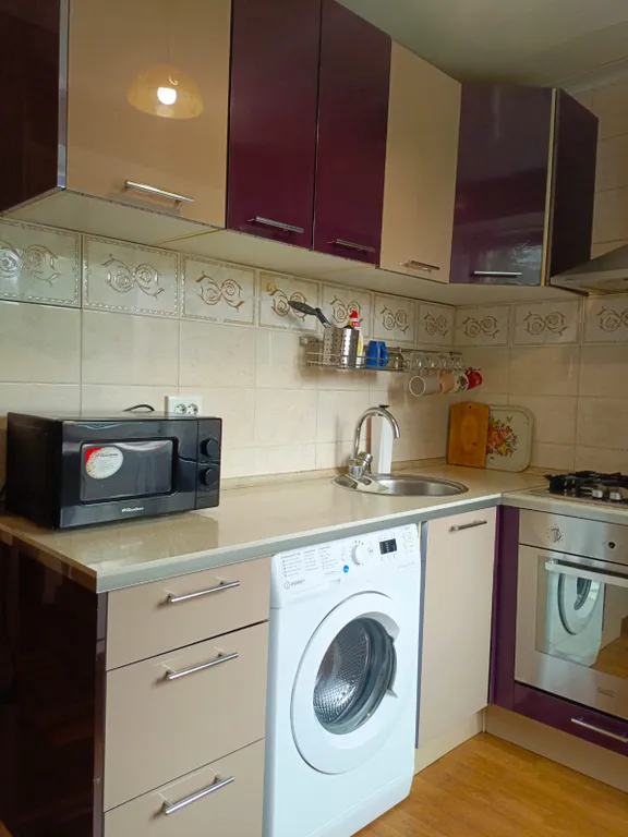 Квартира Квартира Уютная трёшка в центре рядом с вокзалом — Волгоград