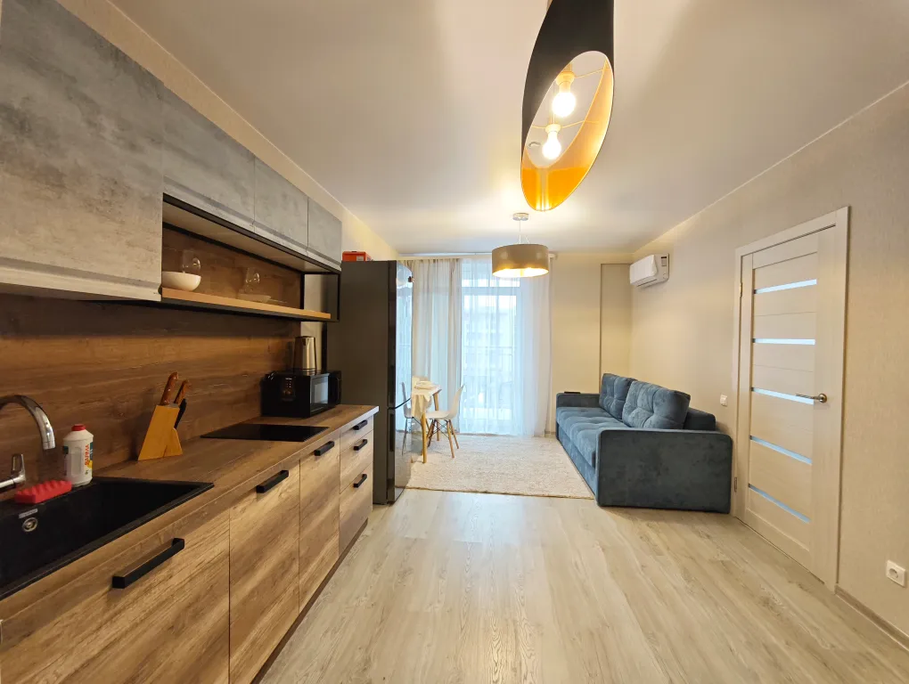 Уютная квартира в Сукко, ЖК Кипарис, бассейны на территории