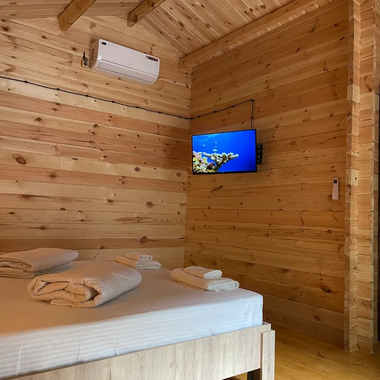 Коттедж Домик у реки Жоэквара — Гагра