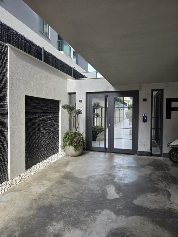 Видовая квартира в 150 метрах от моря