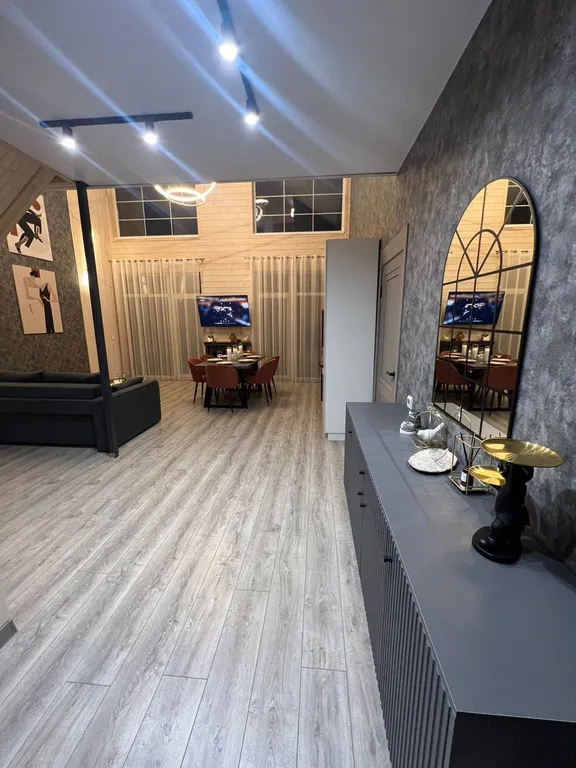 Дом с чаном в лесу