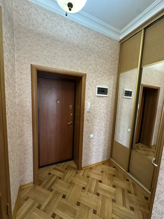 Квартира Квартира в центре города по низкой цене — Махачкала