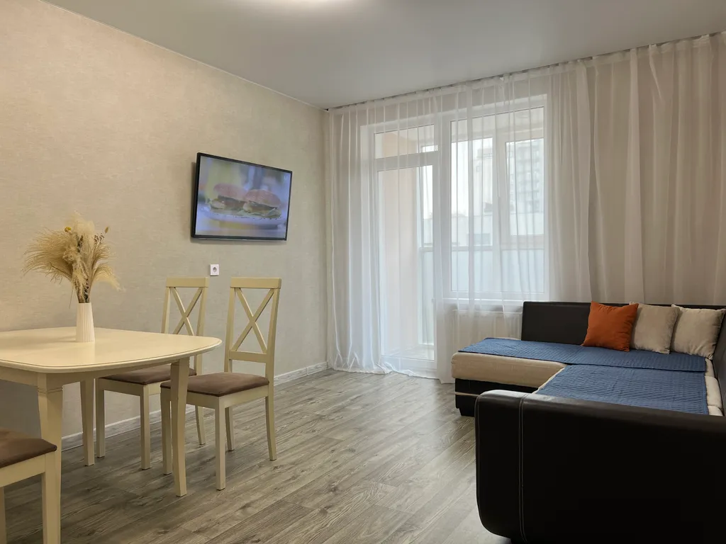 Уютная квартира в центре города в новом жк Авангард