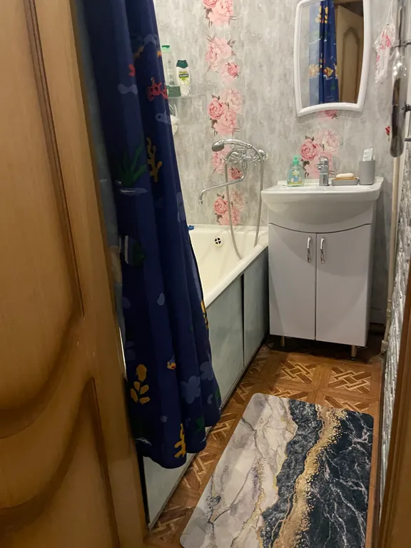 Уютная двухкомнатная квартира около парка