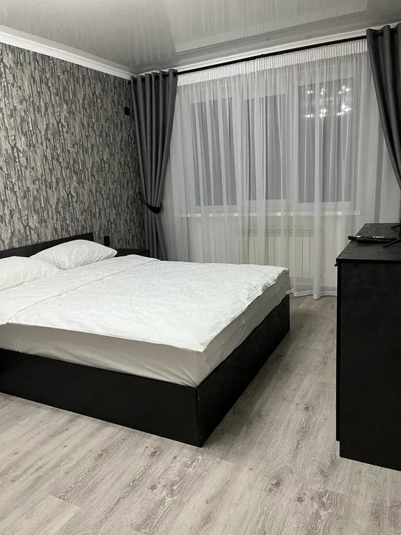 Современная красивая квартира в центре города