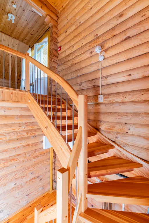 Комфортный дом у реки