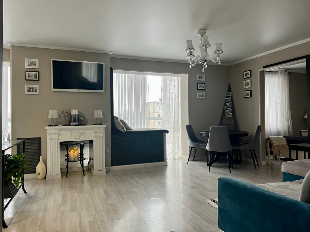 Квартира Квартира 3-комнатная в центре у Нижнего озера, Зоя-апарт — Калининград