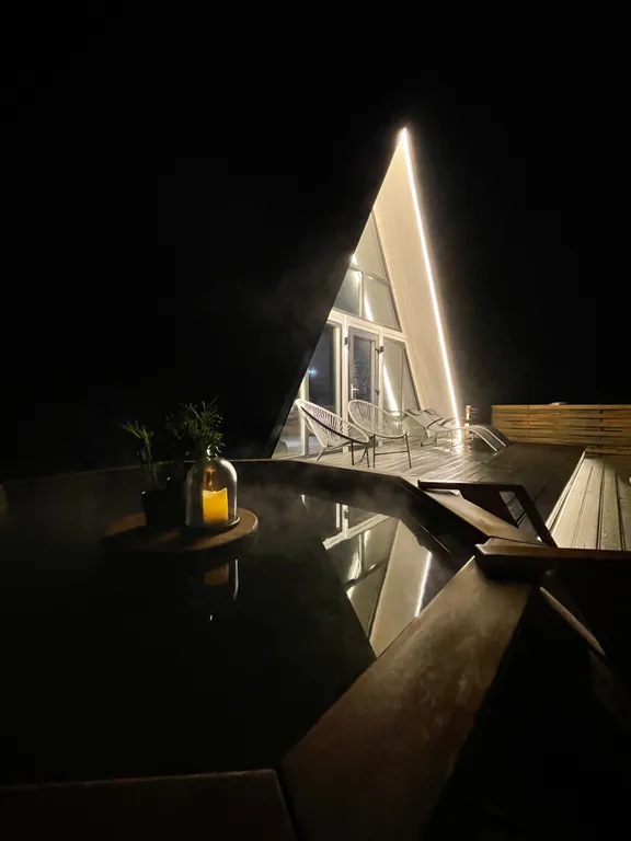 Коттедж Уютный треугольный дом с банным чаном на берегу Клязьмы — Павловский Посад