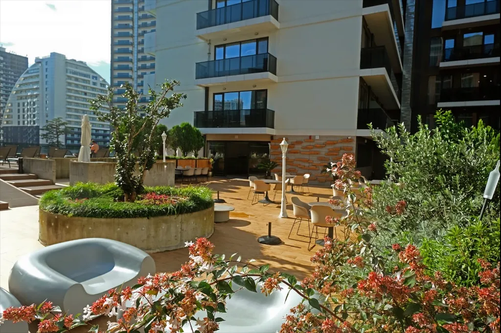 Апартаменты с балконом и видом на горы